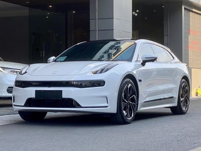 Автомобиль из Китая